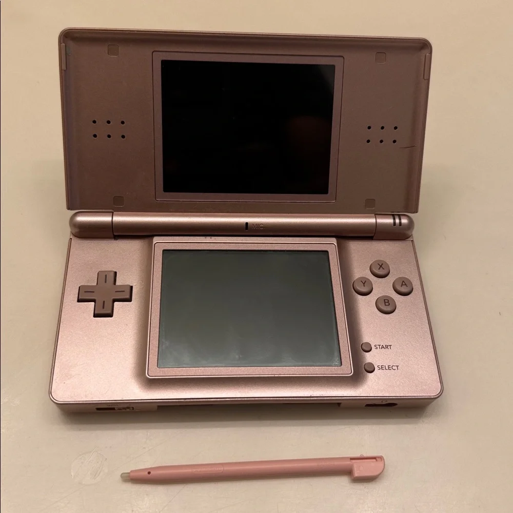 Nintendo DS Lite Please Read.
